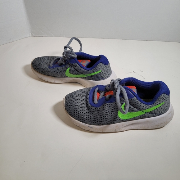 Little Boys size 11 Nike Sneakers - Picture 3 of 6